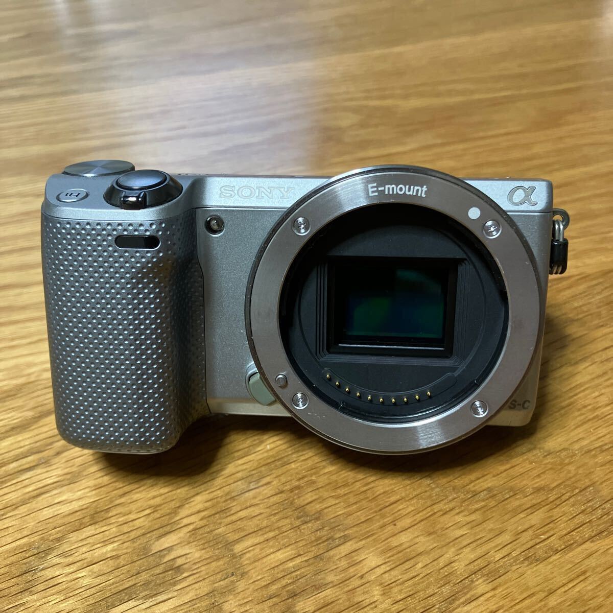 Yahoo!オークション -「nex-5r ジャンク」の落札相場・落札価格 Yahoo!オークション -「nex-5r ジャンク」の落札相場・落札価格