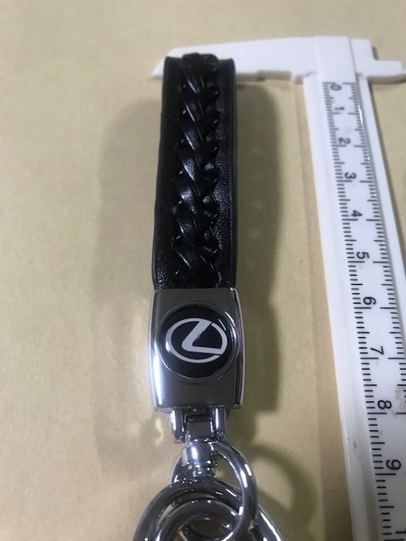 送料無料!レクサス LEXUSロゴ 編み込みキーホルダー LC500 LS500 LX570 RX300 IS300 GS300 UX200
