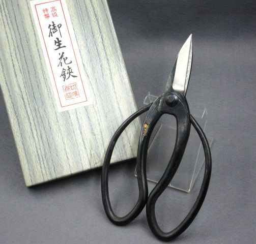 Yahoo!オークション -「華道具」(はさみ、のこぎり) (造園用工具 Yahoo!オークション -「華道具」(はさみ、のこぎり) (造園用工具