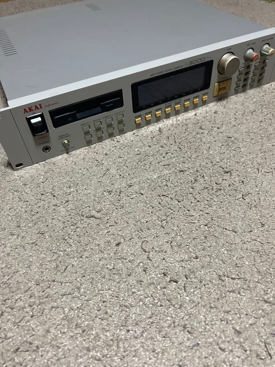 Yahoo!オークション -「akai s3000xl」の落札相場・落札価格 Yahoo!オークション -「akai s3000xl」の落札相場・落札価格