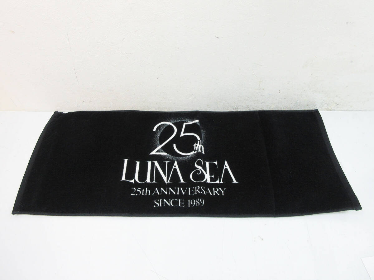 未使用品 LUNA SEA ボタニカル柄 ビッグタオル Yahoo!オークション -「luna sea タオル」の落札相場・落札価格