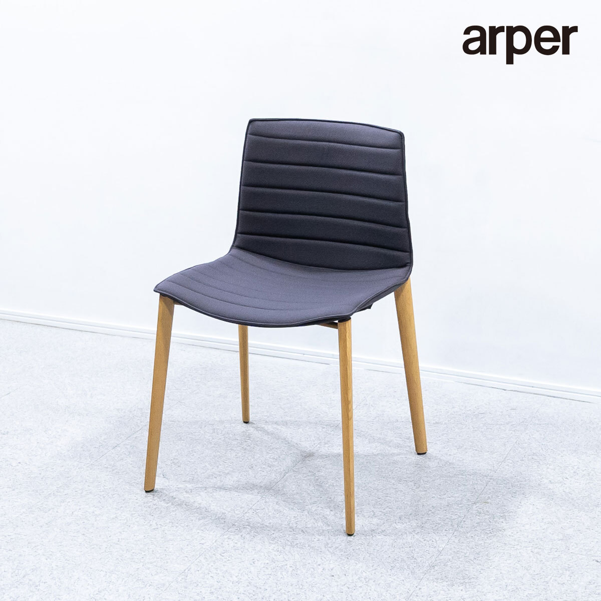 2025年最新】Yahoo!オークション -arper チェアの中古品・新品 2025年最新】Yahoo!オークション -arper チェアの中古品・新品