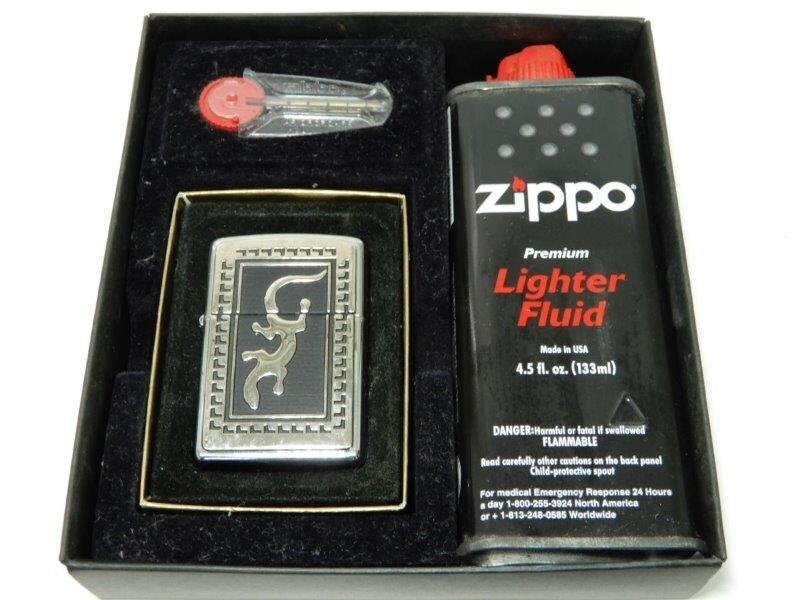 未使用品】 Zippo USA ジッポ オイル ライター オオトカゲ 革巻