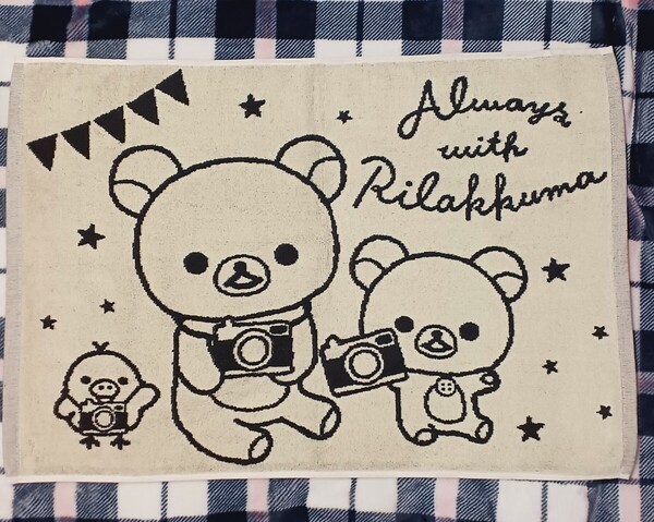 新品送料無料 リラックマ バスマット 45×65cm