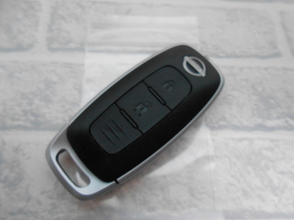☆未使用保管/送料無料/日産純正/2ボタン/201-200771/サクラなど/キーレス/スマートキー☆B2411-12-1