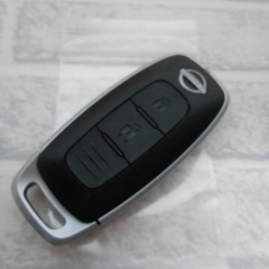 ☆未使用保管/送料無料/日産純正/2ボタン/201-200771/サクラなど/キーレス/スマートキー☆B2411-12-1