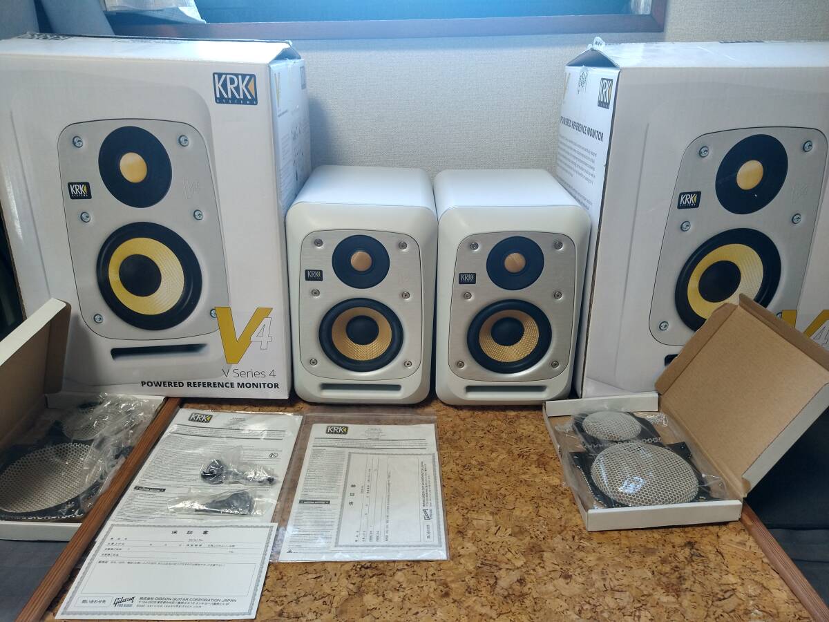 Yahoo!オークション -「krk v4」の落札相場・落札価格 Yahoo!オークション -「krk v4」の落札相場・落札価格