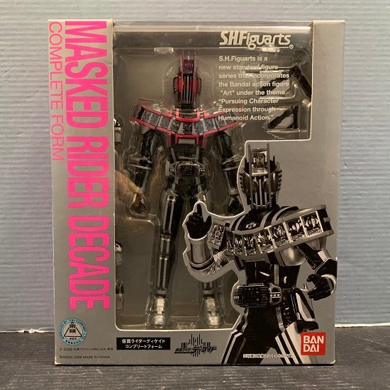 Yahoo!オークション -「フィギュアーツ ディケイド コンプリート