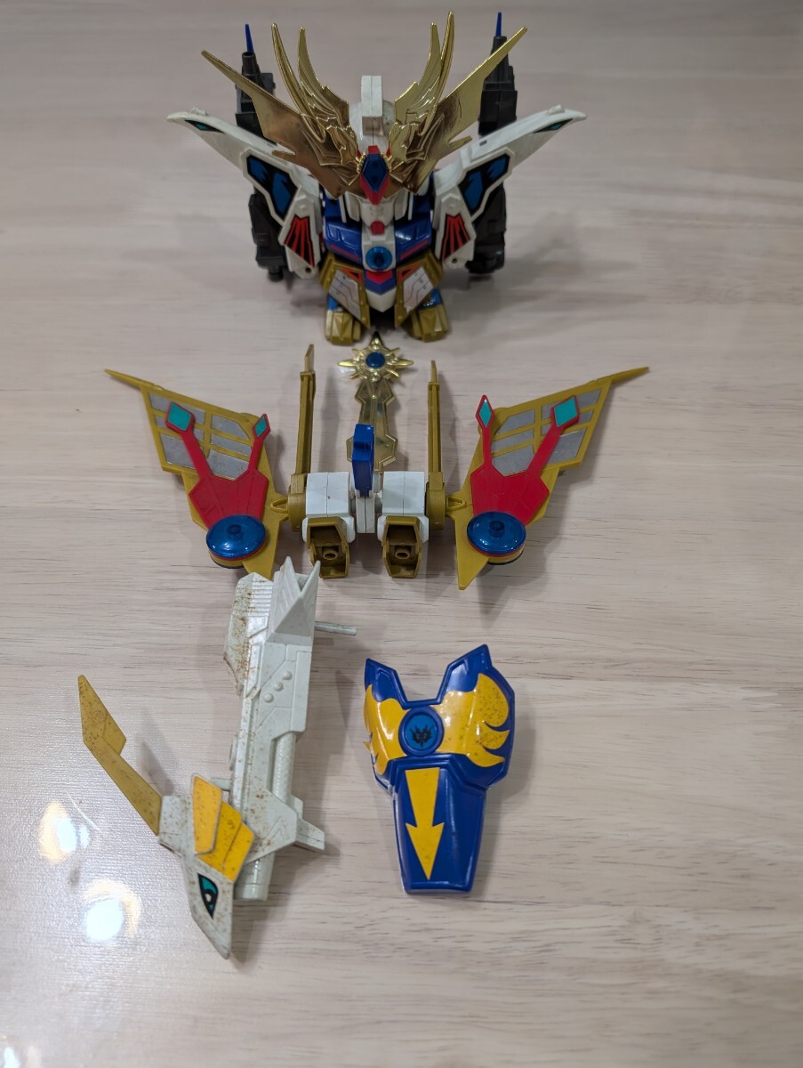 ☆ 元祖SDガンダム ☆ 四代目頑駄無大将軍 ☆ ジャンク☆ 破損欠