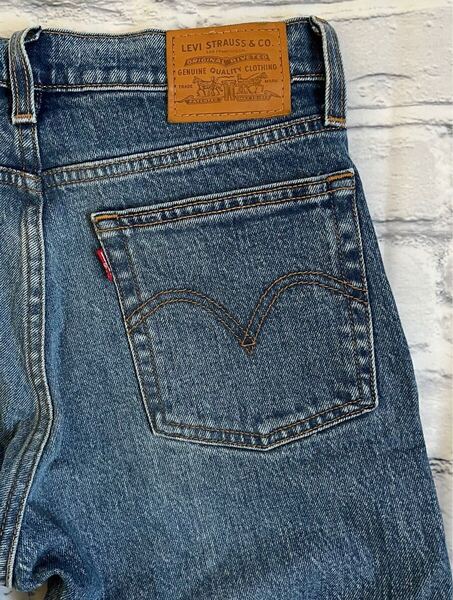 レディースリーバイスLevi sPREMIUM 861ボタンフライジーンズ 25インチ 中古(管NO434)