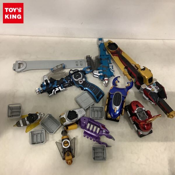 Yahoo!オークション -「仮面ライダーカブト 変身銃 ドレイク Yahoo!オークション -「仮面ライダーカブト 変身銃 ドレイク