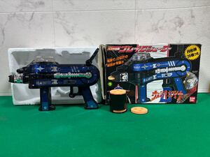 BANDAI ウルトラマンダイナ 電動射出砲 ブレイクシューター 動作未確認 バンダイ 当時物 おもちゃ 円形弾 type-R03 戦隊モノ