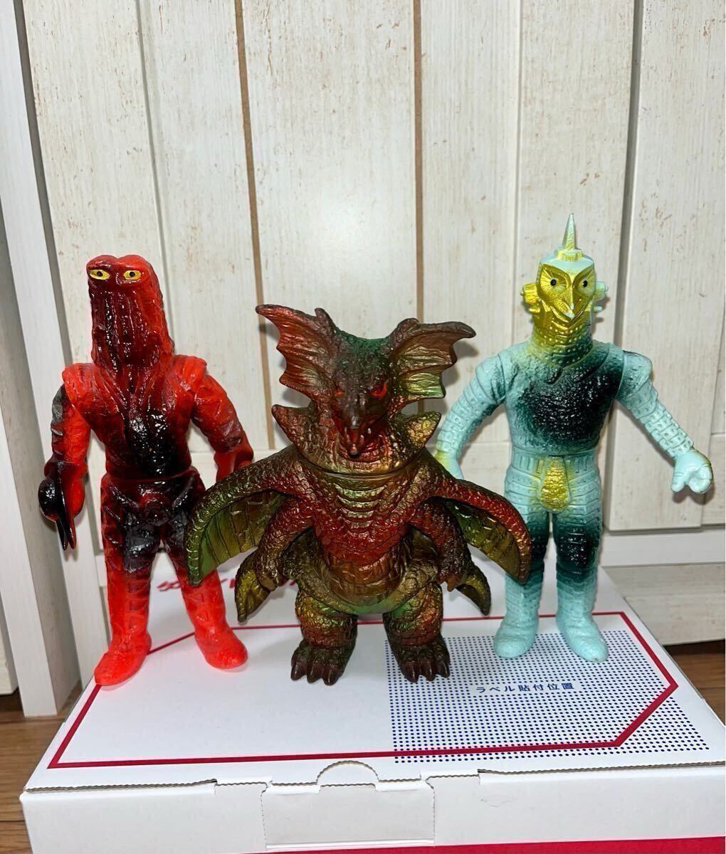 Yahoo!オークション -「ウルトラマン80 キングザウルス Yahoo!オークション -「ウルトラマン80 キングザウルス