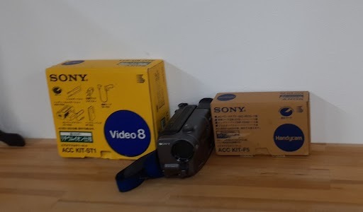 Yahoo!オークション -「sony ccd-tr3」の落札相場・落札価格 Yahoo!オークション -「sony ccd-tr3」の落札相場・落札価格
