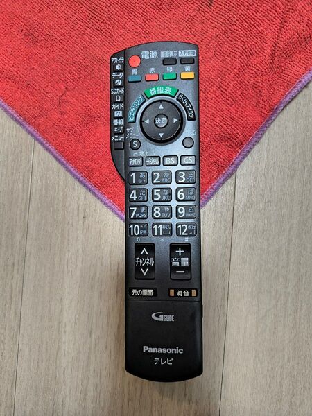 Panasonic N2QAYB000325 テレビリモコン