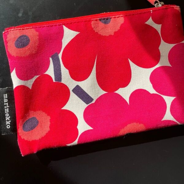 マリメッコ marimekko ポーチ