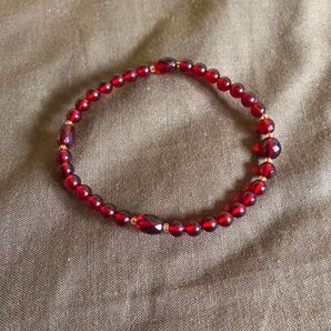 ブレスレット レッド
