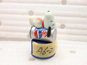 19123018 bottle cap Snoopy A6-21