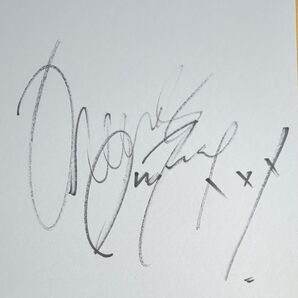 ドリカム 吉田美和さんのサイン色紙