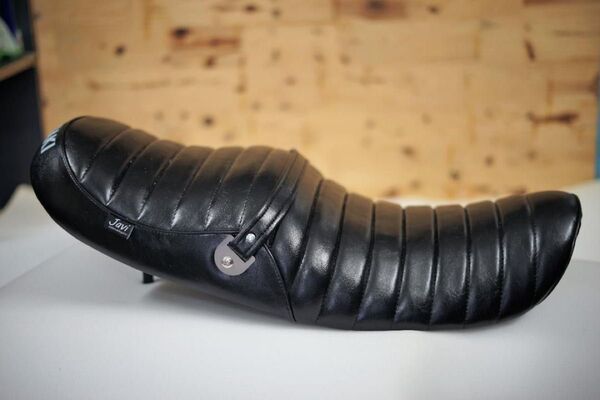 z900rs シート Javimotor TYPE 1 新品(完成品,シートベース含む)