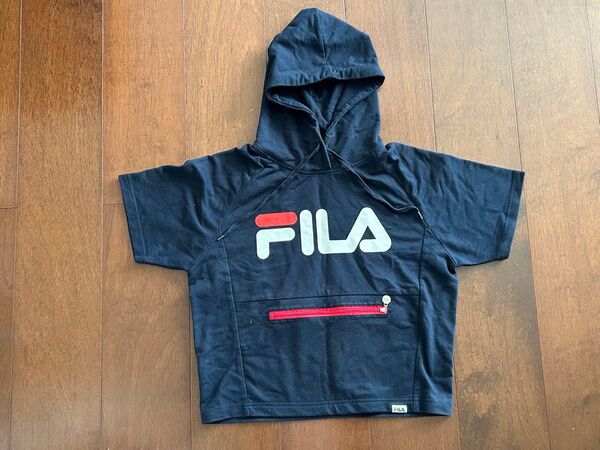FILA 半袖 パーカー M