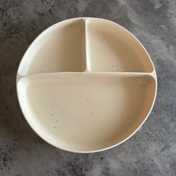 スリーコインズ 幼児食器 吸盤