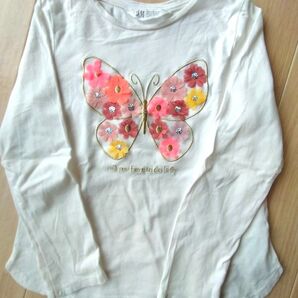 H&M 長袖Tシャツ 130cm バタフライ