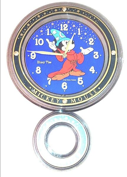 ミッキーマウス 掛け時計