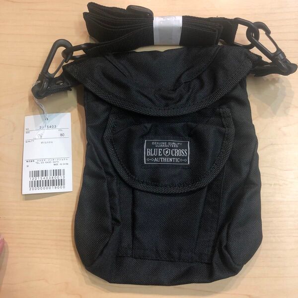 ブルークロス ショルダーバッグ ブラック 新品 未使用 タグ付き