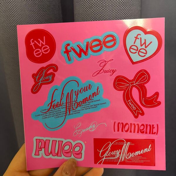fweeシール