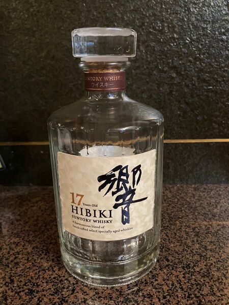 響17年空瓶 美品