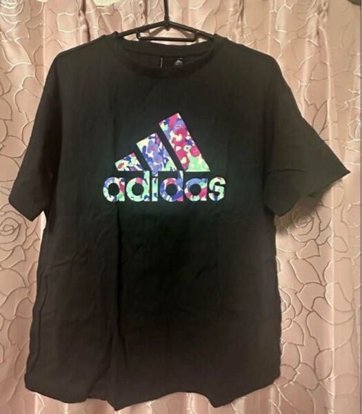 半袖Tシャツ adidas