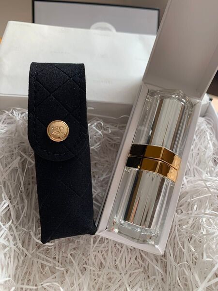 新品未使用【CHANEL】 31 LE ROUGE 7番 限定ケース付き