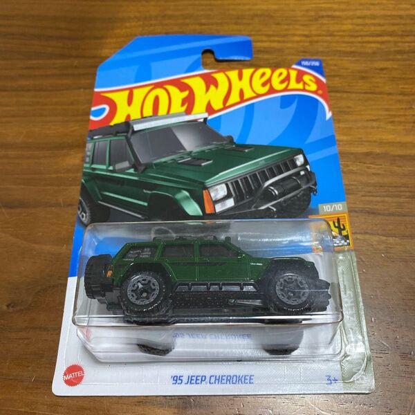 ホットウィール 車 ジープ jeep Cherokee 95