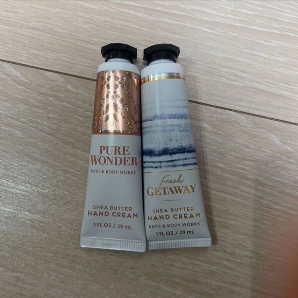 バスアンドボディワークス ハンドクリーム 2本 Fresh Getaway Pure Wonder