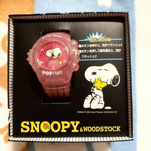  Snoopy Woodstock clock wristwatch flash shines clock 
