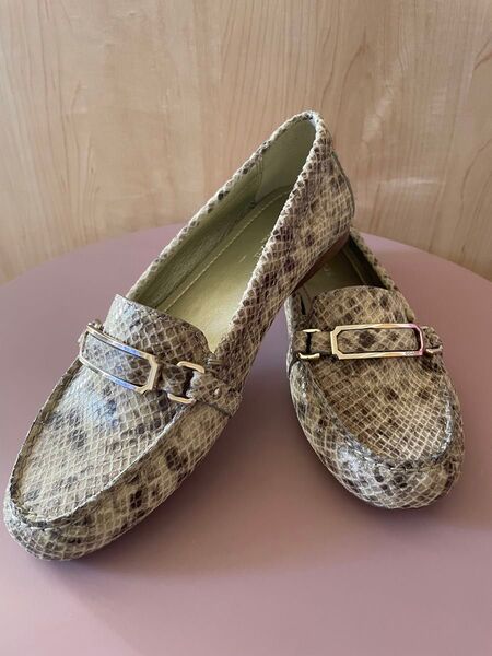未使用品 COACH ローファー