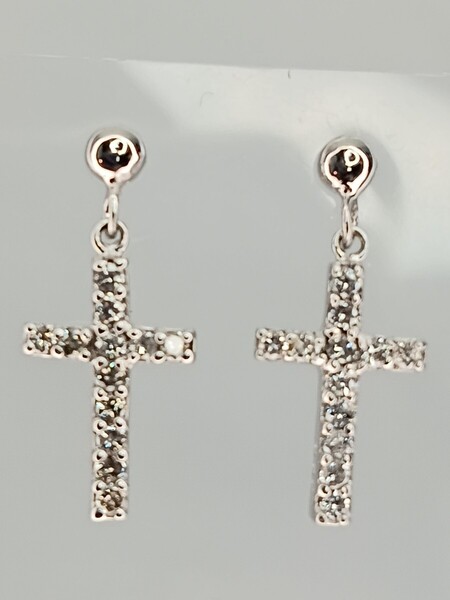 ☆K18wg★天然ダイヤ0.18ct☆ピアス★50