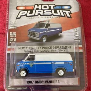 greenlight 1/64 GMC バンデュラ バン パトカー