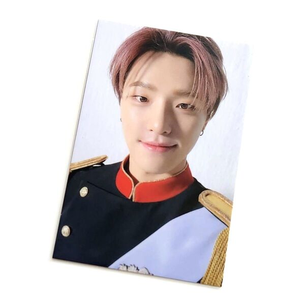 SEVENTEEN CAFE SEOUL トレカ ディノ セブチ フォトカード カフェ ソウル 軍服