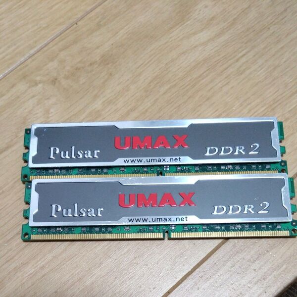 UMAX DDR2 メモリー2gb 2枚 DDR2-800?