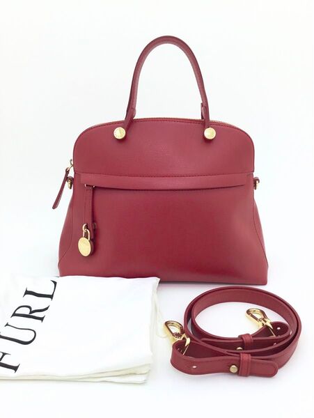 中古美品 フルラ FURLA パイパー 2WAY ショルダー ハンドバッグ 赤 レディース ブランドバッグ ゴールド金具