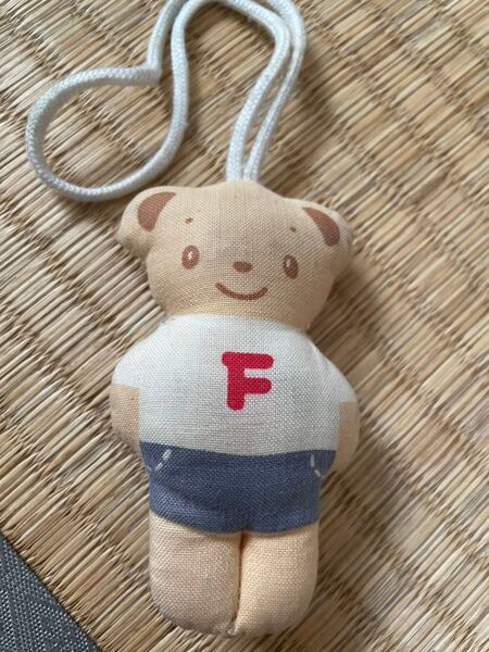 ファミリア ぬいぐるみ ストラップ キーホルダー ファミちゃん familiar