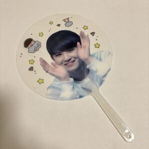 SEVENTEEN ウジ うちわ