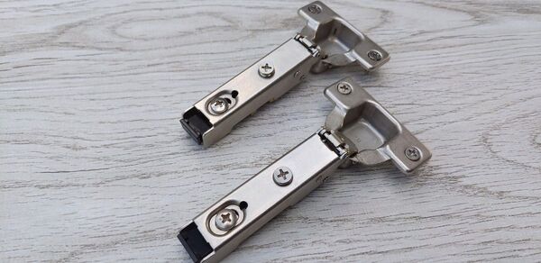 クリナップ システムキッチン 吊り戸棚 ヒンジ オフセット 2個セット ①