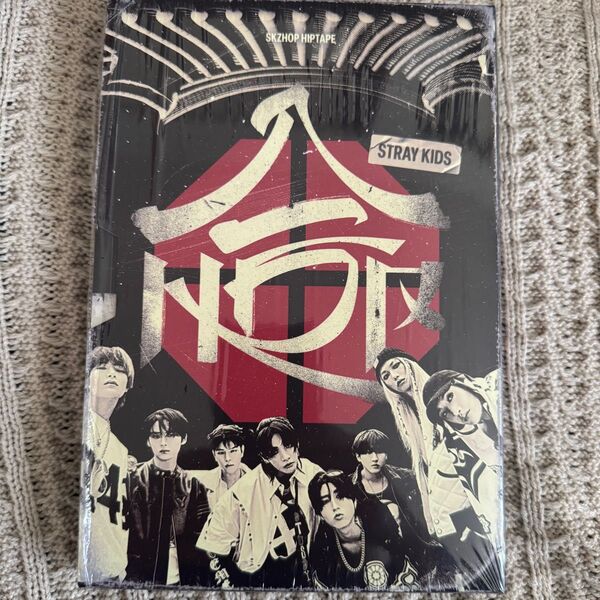 stray kids HOP 合 スキズ アルバム SKZHOP ver. 通常盤