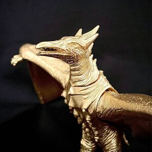 縁起のいい ゴールドファイヤーラドン 1993年 ゴジラvsメカゴジラ リペイントフィギュア