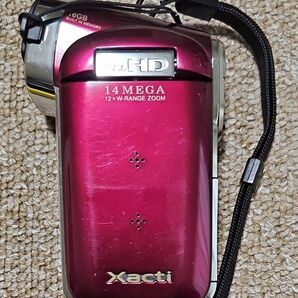 サンヨー ザクティDMX-CG110 デジタルビデオカメラ ワインレッド