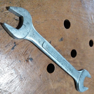  Toyota Motor original loaded tool maintenance for tool combination wrench size inscription 14-17mm. total length 164.4mm. back surface is special alloy Japan wrench Trueno 