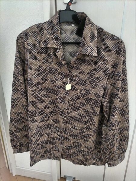 新品 シニア向け 長袖ブラウス 13号